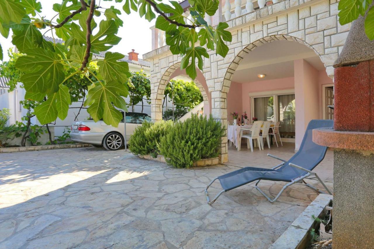 Villa Neyla ヴィル エクステリア 写真